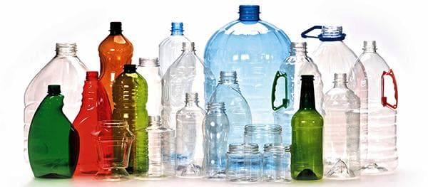 Bouteilles en plastique