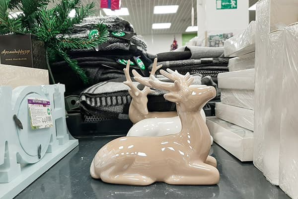 Figurine de cerf de Fix Price