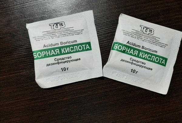 Poudre d'acide borique