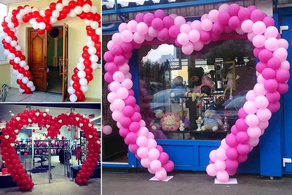 Arches en forme de coeurs faits de ballons
