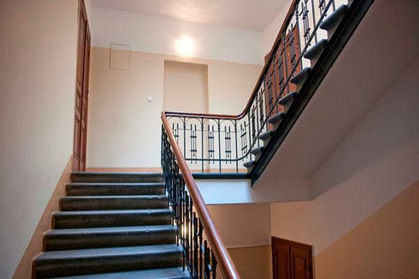 Entrée propre avec une nouvelle rénovation