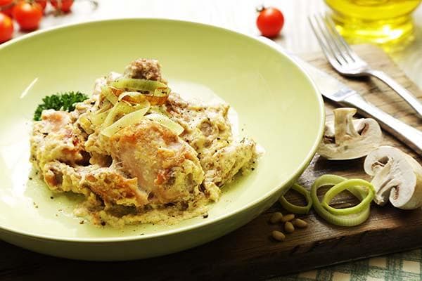 Lapin mijoté aux légumes et champignons