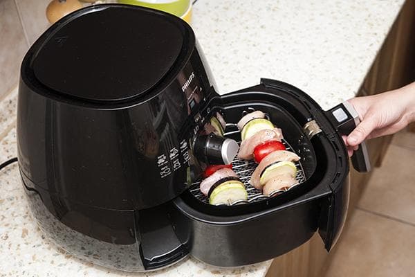 Brochettes dans un multi-four