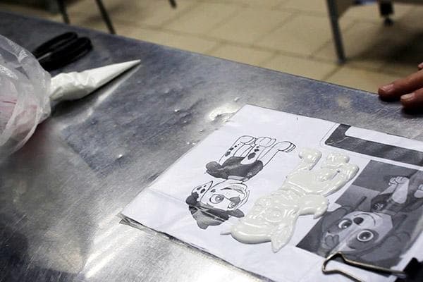 Créer un motif à partir d'un glaçage au pain d'épices