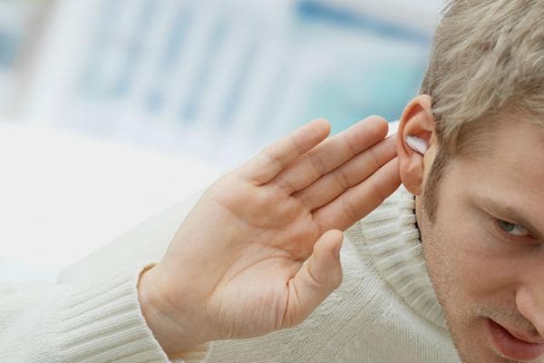 Turunda dans l'oreille