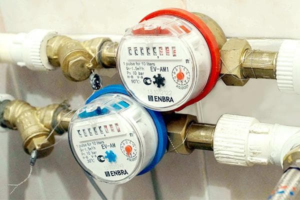 Compteurs d'eau dans l'appartement