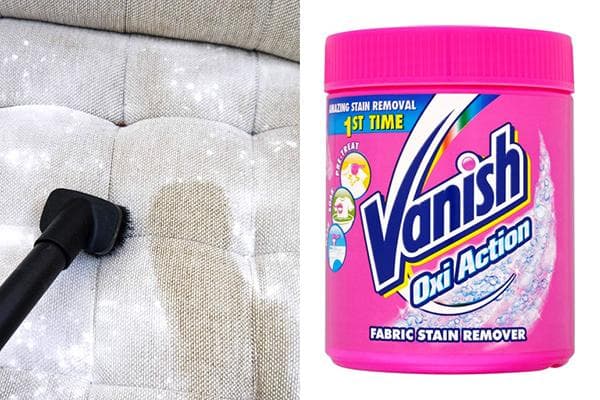 Nettoyer le canapé avec la poudre Vanish