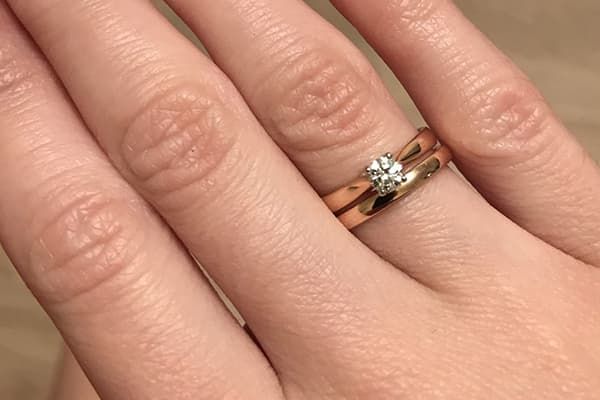 Bagues en or à portée de main