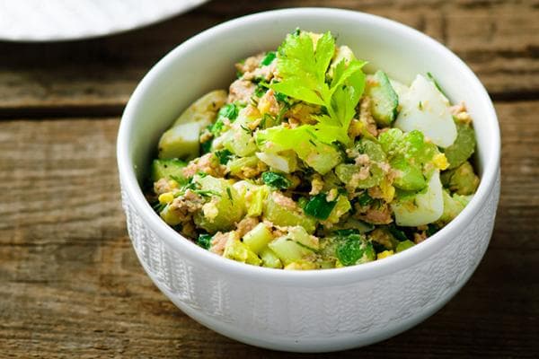 Salade de céleri et foie de morue
