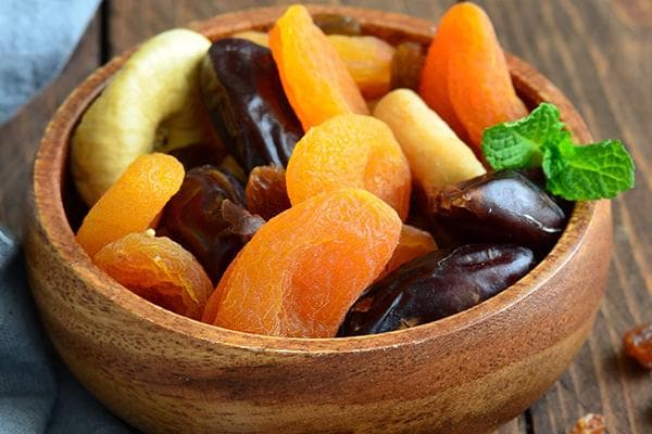 Fruits secs et menthe