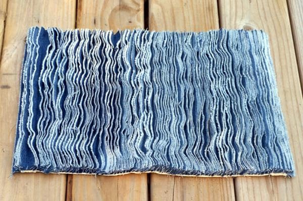 Tapis fabriqué à partir de vieux jeans