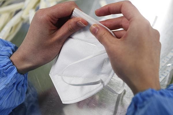 Masque médical réutilisable