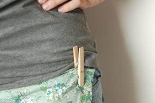 Tablier avec pinces à linge