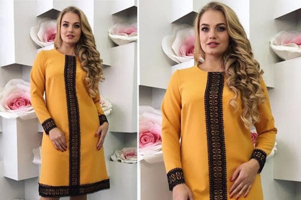 Robe augmentée en taille grâce à un empiècement en dentelle