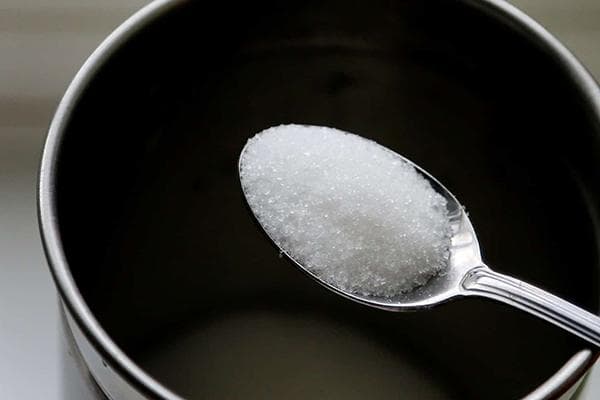 cuillère à soupe de sucre