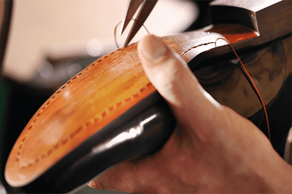 Réparation de chaussures