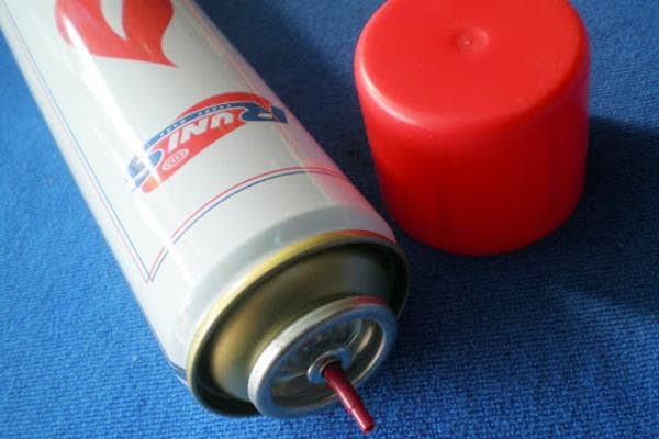 Aérosol inflammable