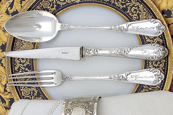 Couverts en métal argenté