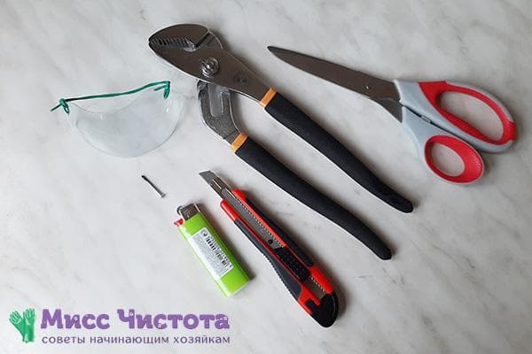 Outils pour fabriquer un protège-doigts lors du déchiquetage