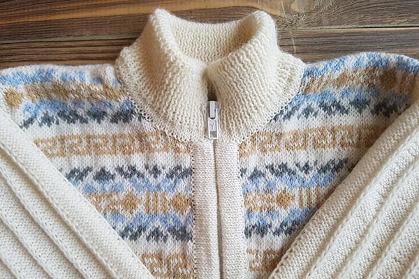 Pull en laine avec fermeture éclair