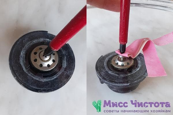 Dévisser une vis à l'aide d'un morceau de gant en caoutchouc