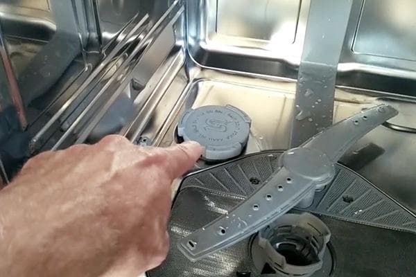 Couvercle du compartiment à sel pour lave-vaisselle