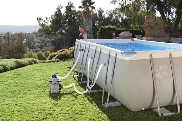 Piscine cadre avec générateur de chlore