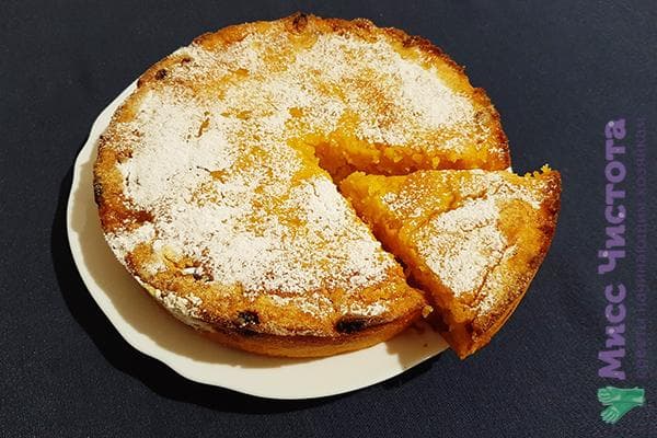 Mannik à la citrouille et aux raisins secs