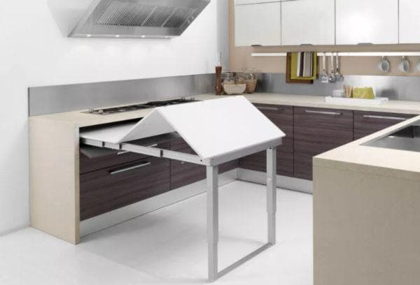 Plateaux mobiles et coulissants