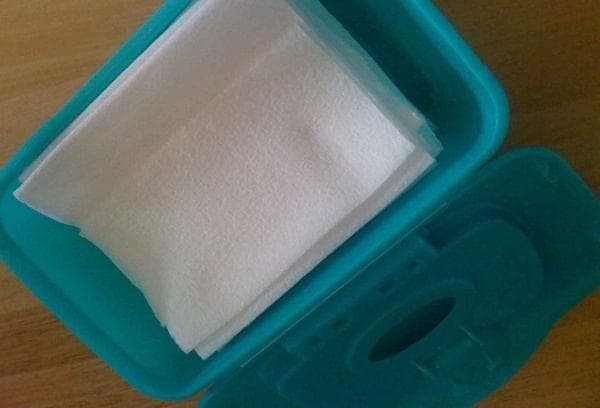 Serviettes hygiéniques bébé