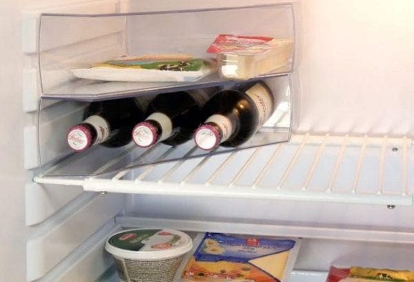 Boîtes de bureau au réfrigérateur