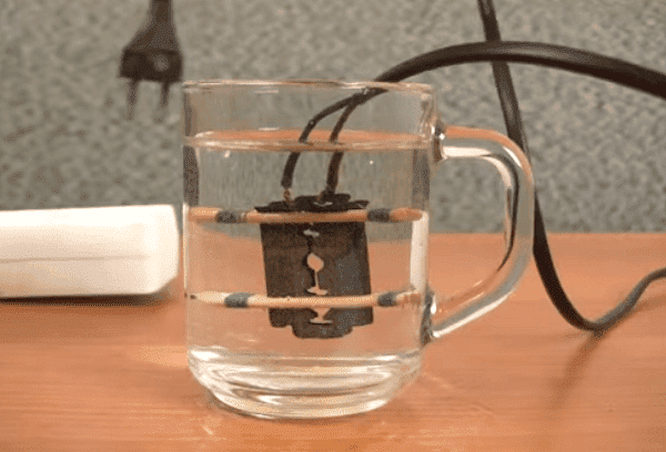 Fabriquer une chaudière avec des lames de rasoir