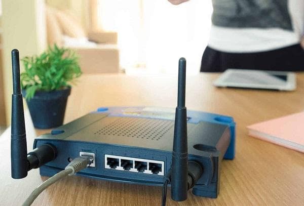 Routeur sur la table