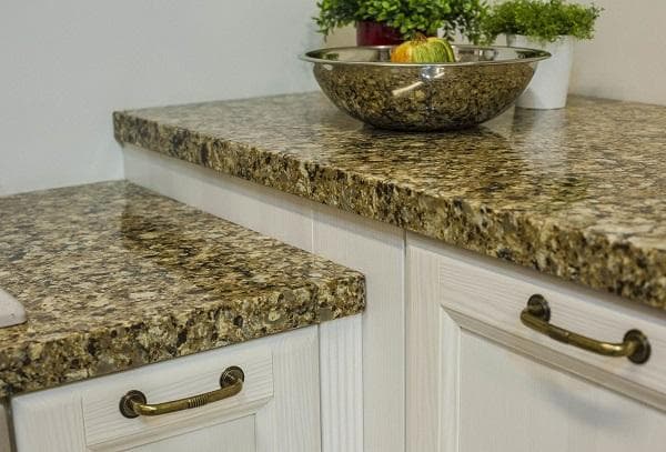 Ensemble de cuisine en pierre