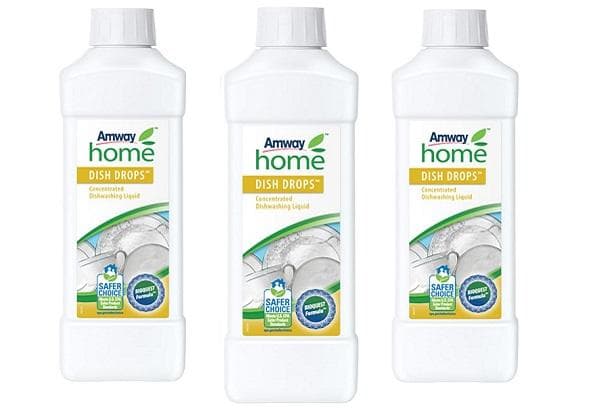 Comment retirer rapidement et facilement les étiquettes de magasin de la vaisselle