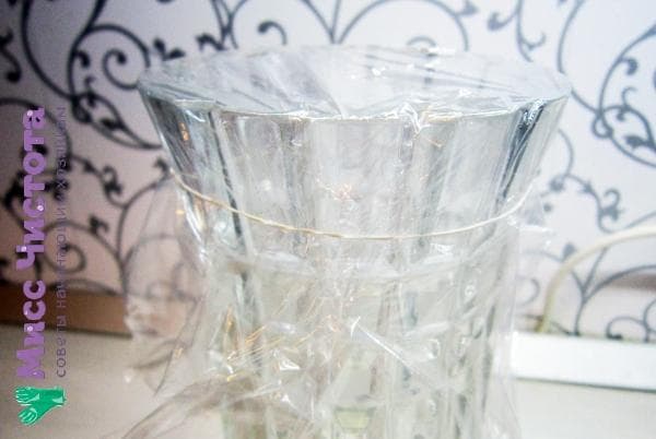 vase en cristal en film