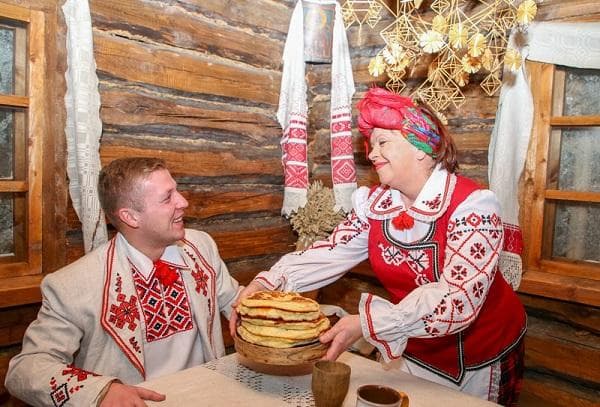 Les soirées des belles-mères