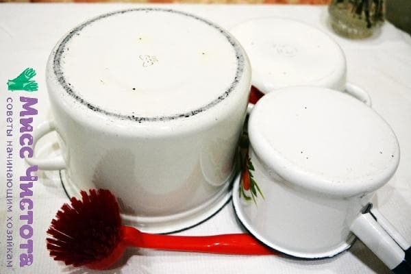 casseroles nettoyées