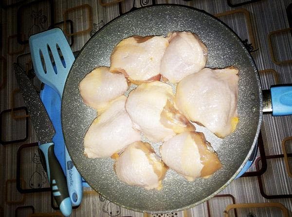 faire frire le poulet dans une poêle