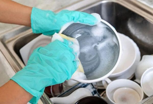 Faire la vaisselle