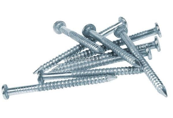 Clous à vis
