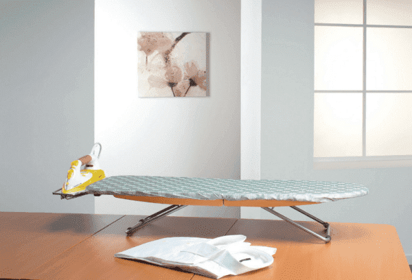 Planche à repasser de table