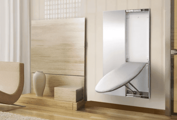 Table à repasser intégrée