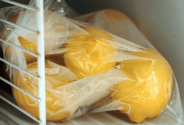 Citrons au congélateur