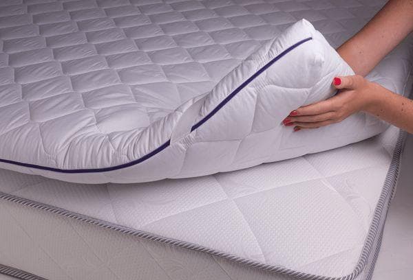 Matelas et surmatelas