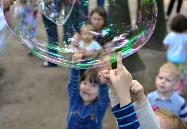 Bulles de savon pour fête d'enfants