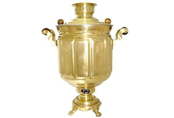 Samovar en laiton