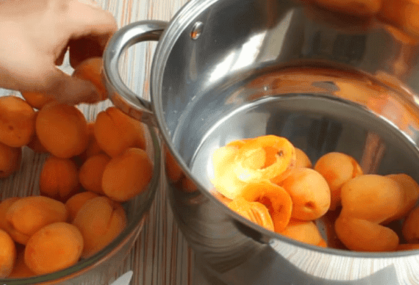 Confiture d'abricots photo 1