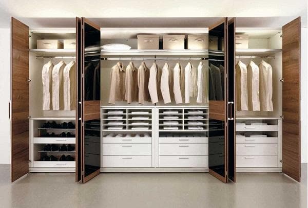 Armoire battante
