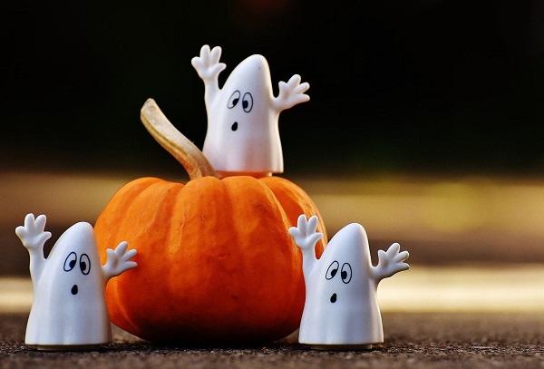 Fantômes d'Halloween